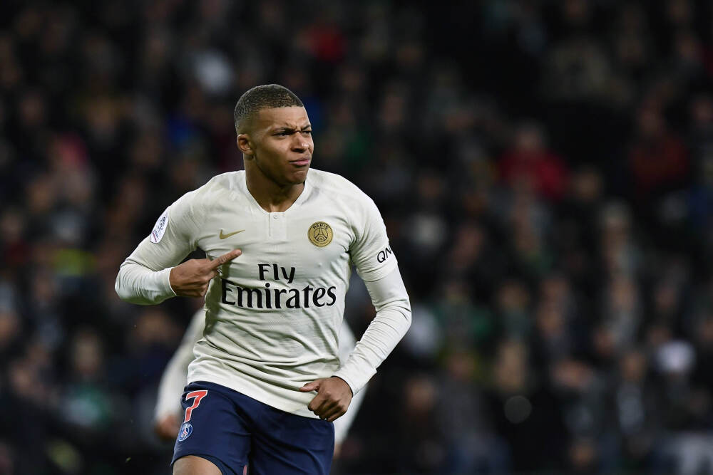 CBA杯: 周琦赵睿缺席北京狂输青岛31分 米奇22分杰曼19分